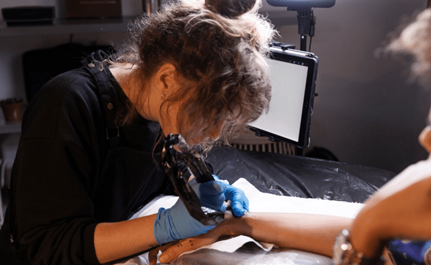 Camouflage Tattooing 